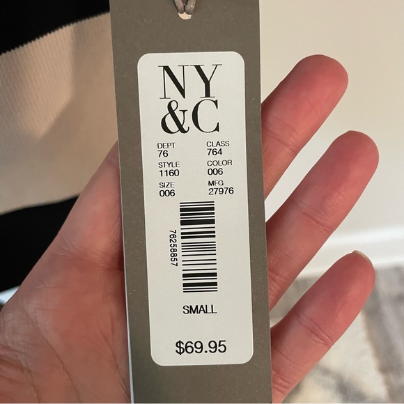 NWT NY&Co faux belted sweater - Picture 7 of 7